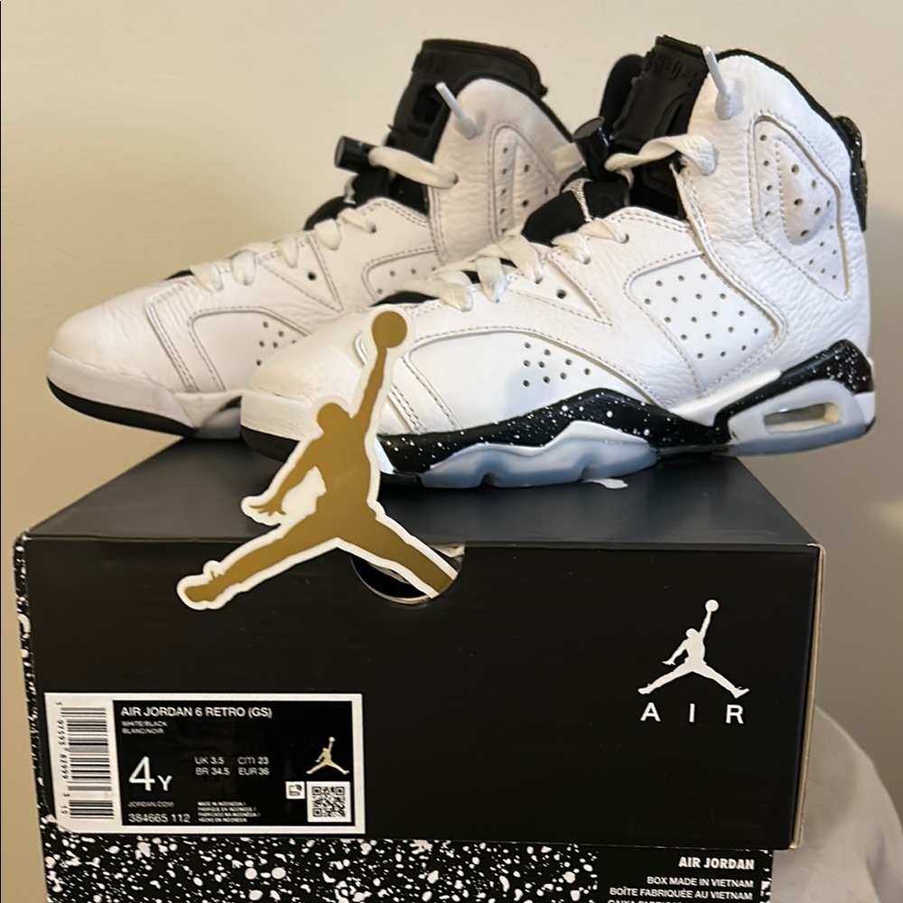 Air Jordan 6 Retro GS White and Black Sneakers